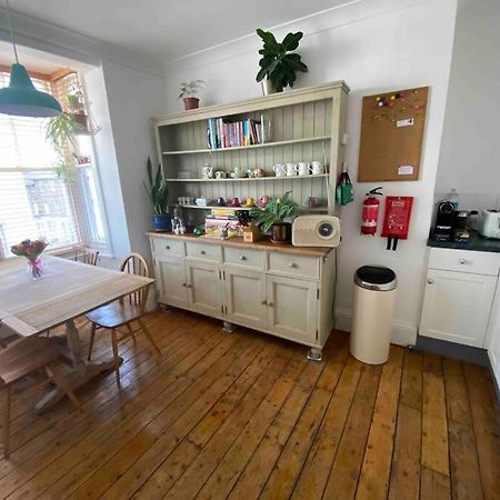 Herne Bay Central - 2 Minutes From Beach Apartment Luaran gambar