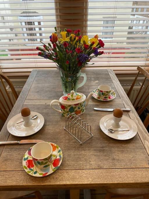 Herne Bay Central - 2 Minutes From Beach Apartment Luaran gambar