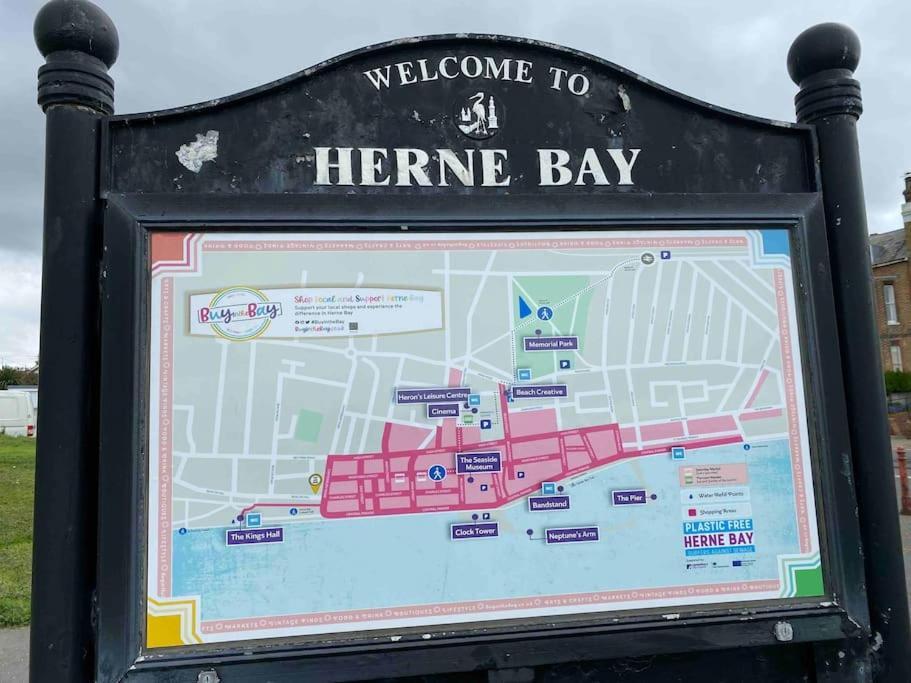 Herne Bay Central - 2 Minutes From Beach Apartment Luaran gambar