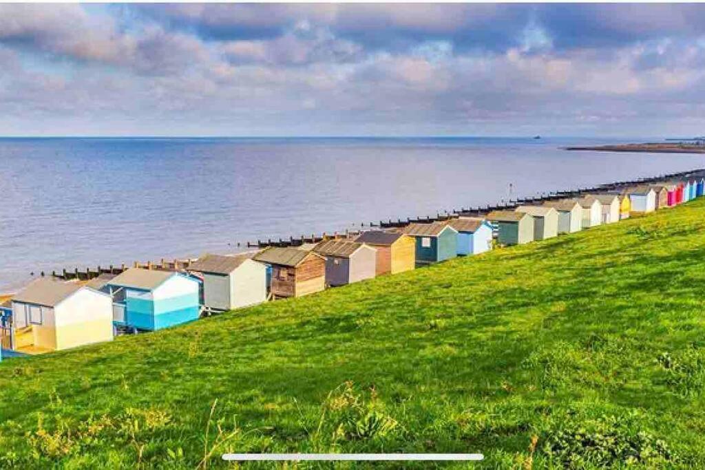 Herne Bay Central - 2 Minutes From Beach Apartment Luaran gambar